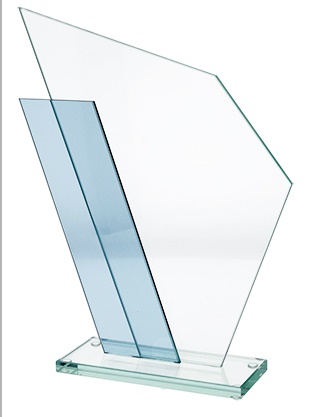 Skleněná trofej 24cm s modrým sklem